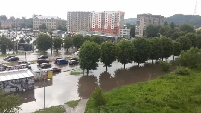 Львів’янам пропонують визначити, як має виглядати вулиця Китайська
