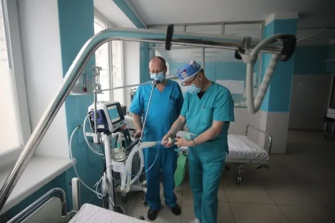 У Львові для пацієнтів з підозрою на коронавірус підготували 1500 ліжок. Перелік лікарень