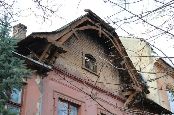 Суд скасував штраф за руйнування вілли «Люсія» у Львові