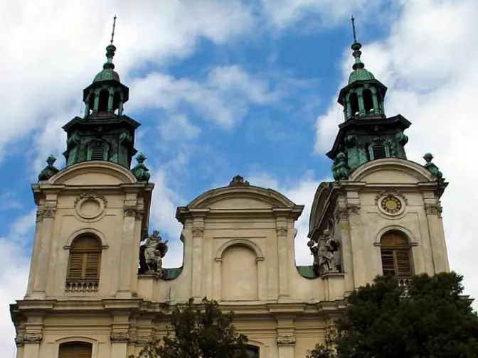 Львів'ян закликають обрати маловідомі місця для екскурсій