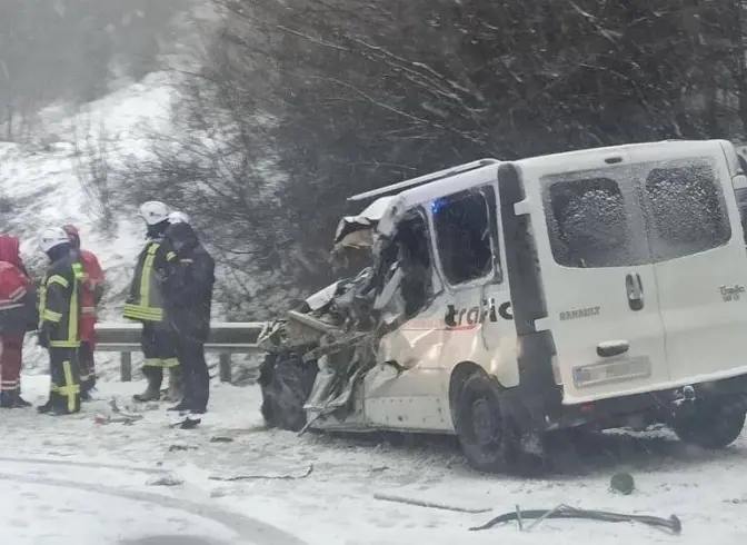 Унаслідок ДТП з вантажівкою на Львівщині загинув літній водій