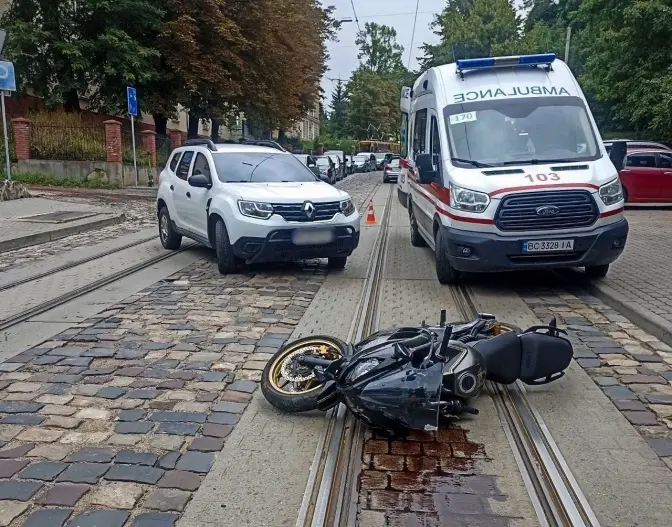 У Львові сталася ДТП з потерпілим