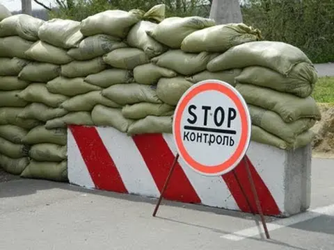Львів посилено патрулюють. На в'їздах виставили пости
