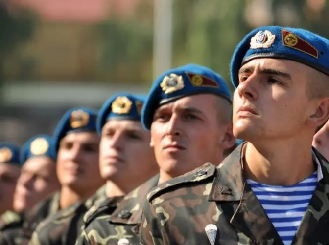 Україна відновлює призов до армії. Огляд рішення РНБОУ