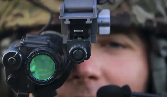 Львів'ян просять долучитись до збору на прилад нічного бачення для військових