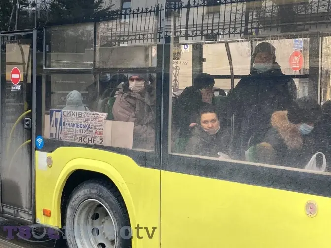 У Львові планують скасувати рішення про підняття вартості проїзду у громадському транспорті
