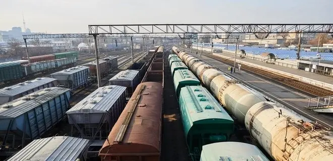 Укрзалізниця починає націоналізацію російських вагонів, що перебувають в Україні