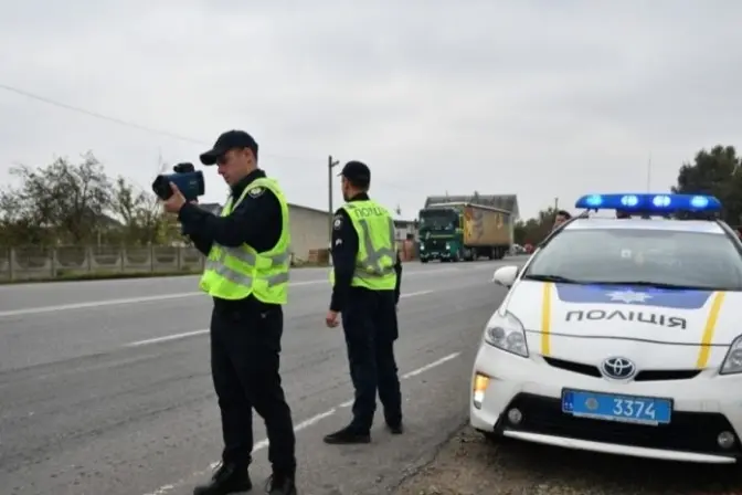 Від початку року на Львівщині за перевищення швидкості оштрафували майже 60 тисяч водіїв