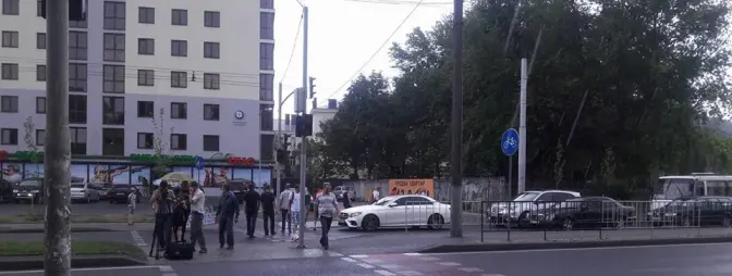 Протест на проспекті Чорновола. Фото. Відео