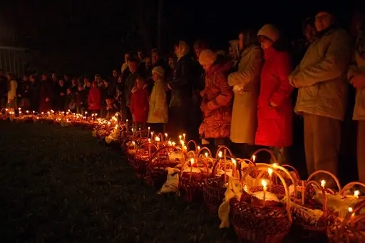 Як діятиме комендантська година на Великдень на Львівщині