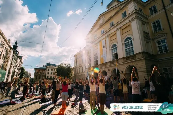 Де у Львові відвідати безкоштовні заняття з йоги. Локація