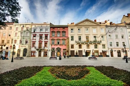 Реорганізація руху на вулиці Стуса та що змінилося для львів’ян з 1 липня. Головне за добу
