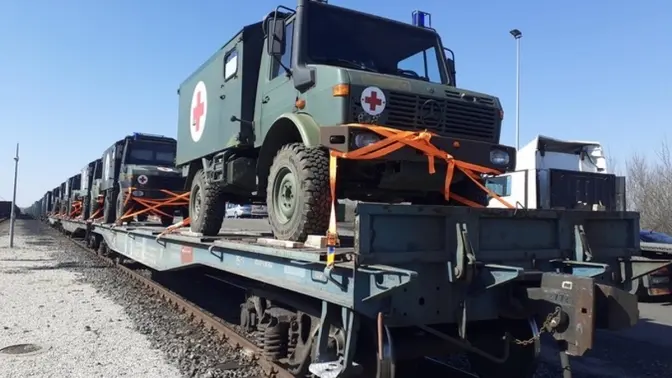 Збройні Сили отримали 50 військових автомобілів швидкої допомоги
