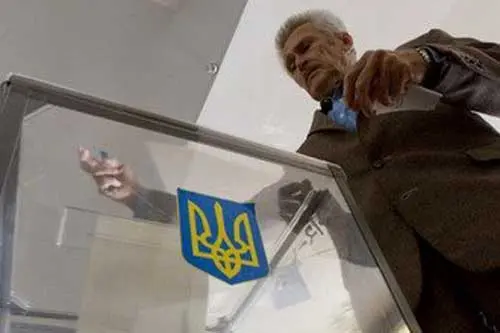 Національний екзит-пол: У Порошенка 55,9% голосів