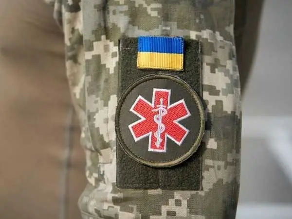 Очолив підстанцію швидкої у перші дні війни та проводив евакуації. Історія фельдшера з Київщини