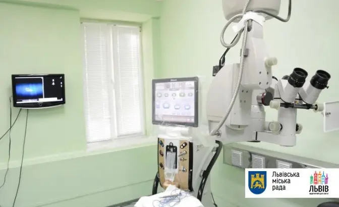 Для львівського центру «Мікрохірургія ока» придбали надсучасне обладнання