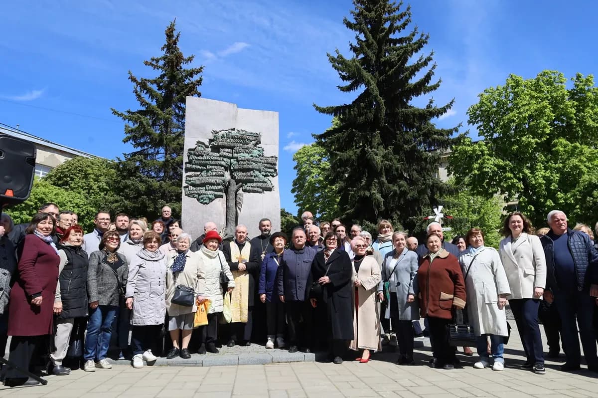 Вшанування пам'яті депортованих українців / фото: ЛОДА