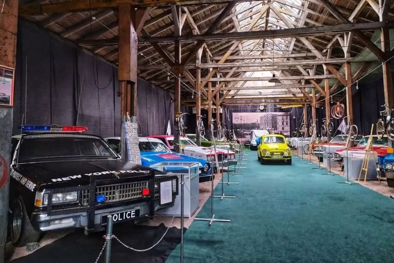 Музей "Ретро гараж" був популярним у Львові