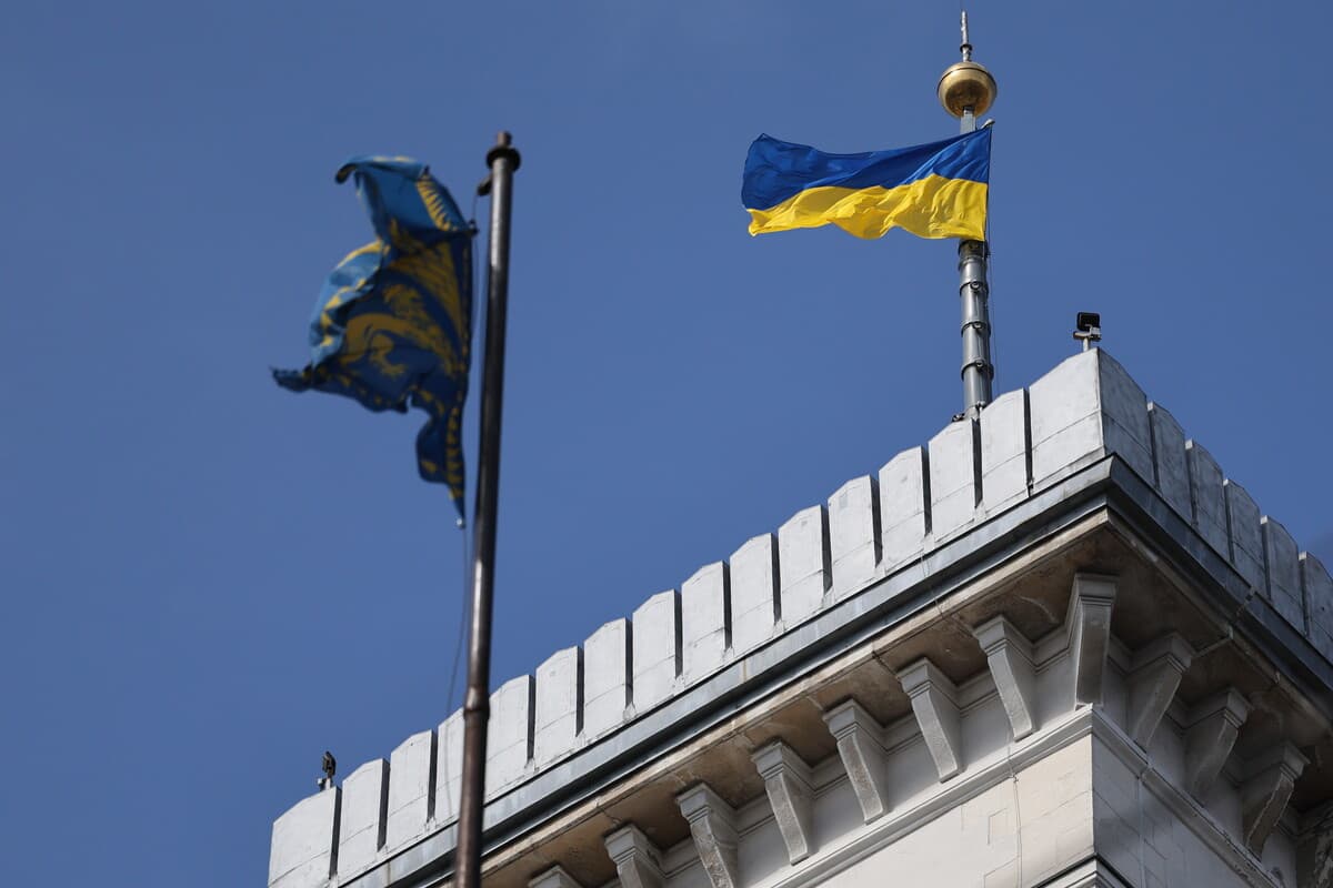 У Львові урочисто відзначили 36-річницю підняття Державного прапора над Ратушею