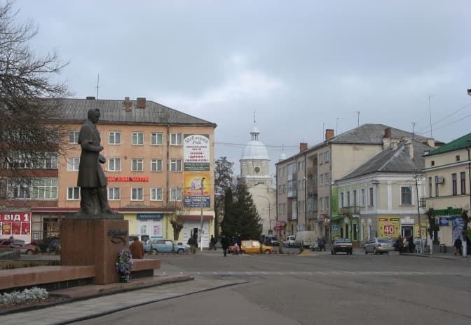 За 35,5 млн відремонтують площу Ринок на Львівщині