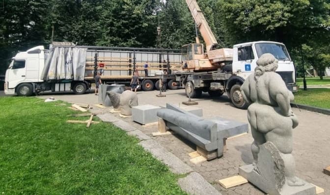 «Тілесна краса у всіх проявах». Для чого в Стрийському парку встановили скульптури і за які кошти