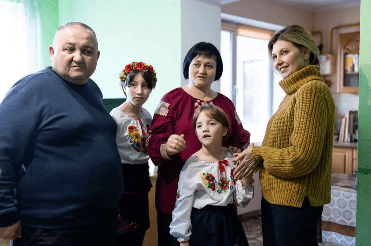Олена Зеленська на Львівщині відвідала дитячий будинок