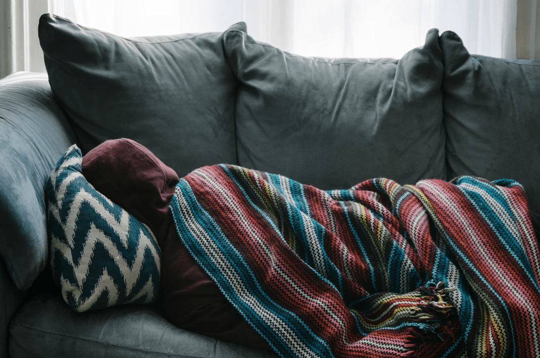 Ковід повернувся. Чому важливо звернути увагу на температуру тіла