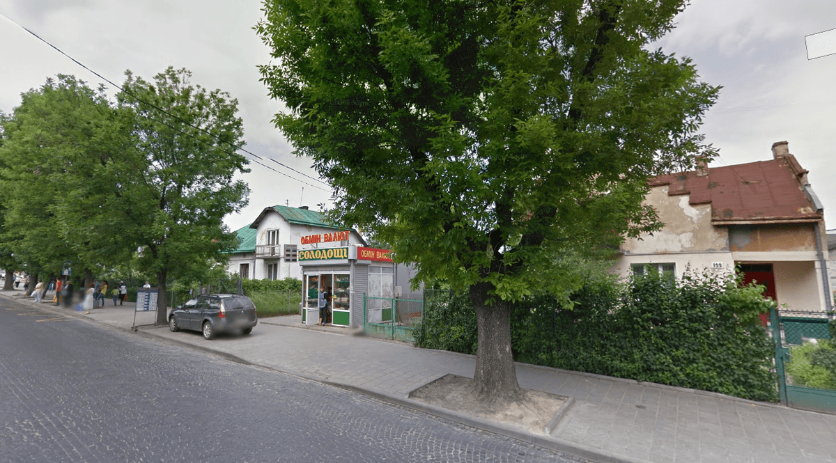 У Львові знесуть ще три МАФи