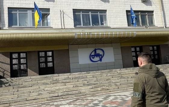 СБУ затримала двох посадовців заводу «Антонова» за перешкоджання підготовки оборони аеродрому в Гостомелі