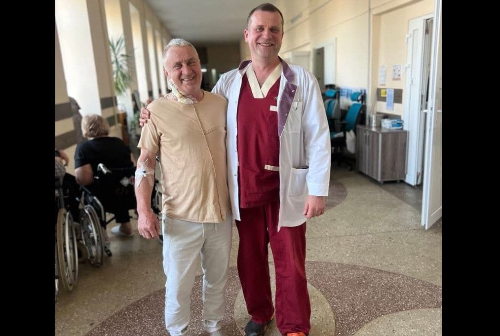 Судинні хірурги Львова врятували пацієнта з критичним ураженням сонних артерій