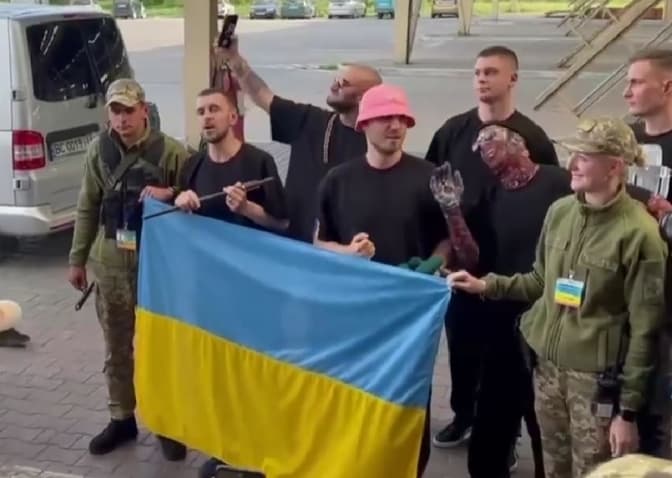 Переможці «Євробачення» Kalush Orchestra повернулися до України