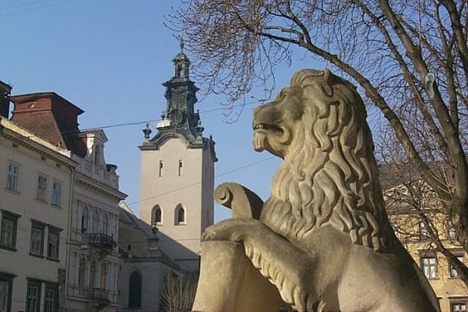 Чи «виживе» Львів без ПДФО та Ірина Славінська про таємний бік Києва. Підсумки доби