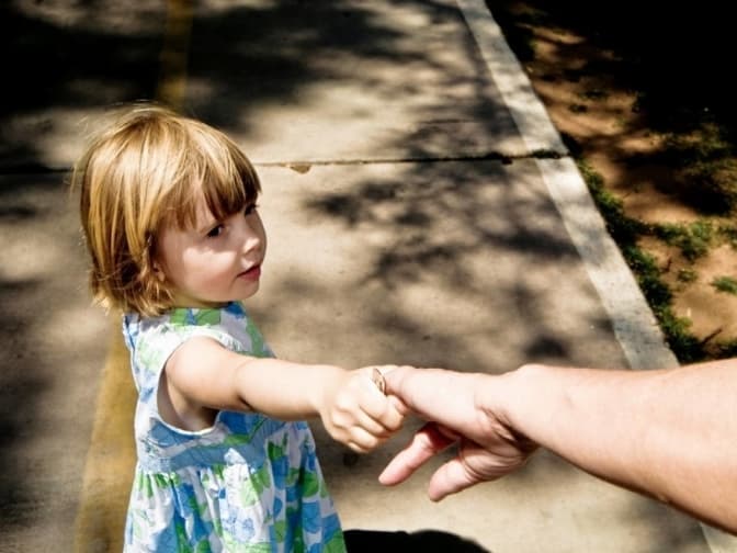 Чи можна під час війни прихистити дитину, яка залишилась без батьків. Пояснення