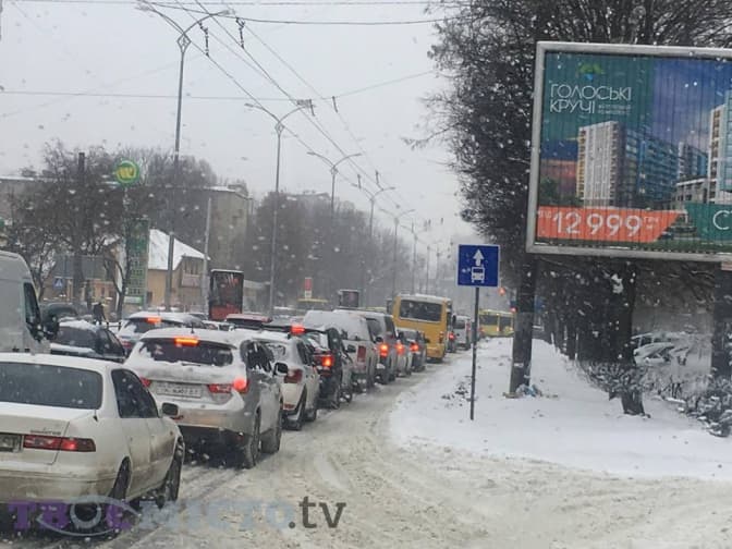 Львів’ян попереджають про хуртовини та ожеледицю