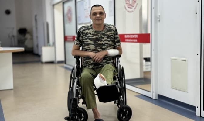 Львівські медики врятували ногу чоловіка від ампутації після опіку пальця на нозі