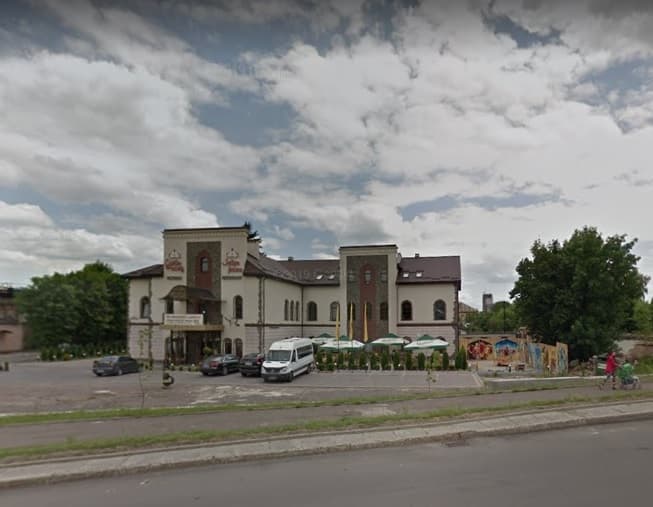 У Львові поблизу сихівського моста замість ресторану збудують багатоповерхівку