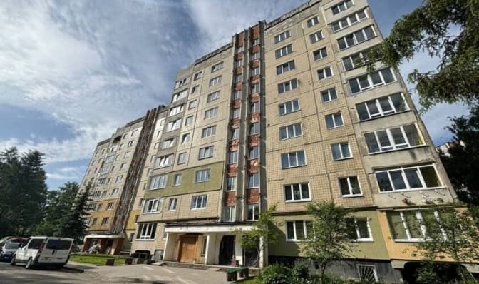 На якому етапі відновлення будинку на Сихові, який постраждав внаслідок атаки росії