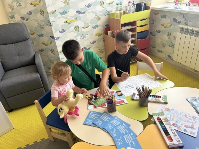 На кордоні з Польщею на Львівщині відкрили першу «Кімнату матері і дитини»