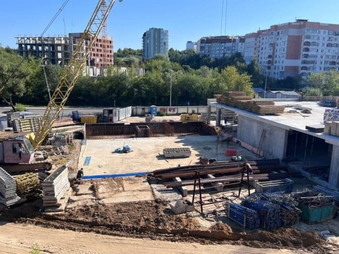 У Львові почали будівництво восьми будинків для переселенців