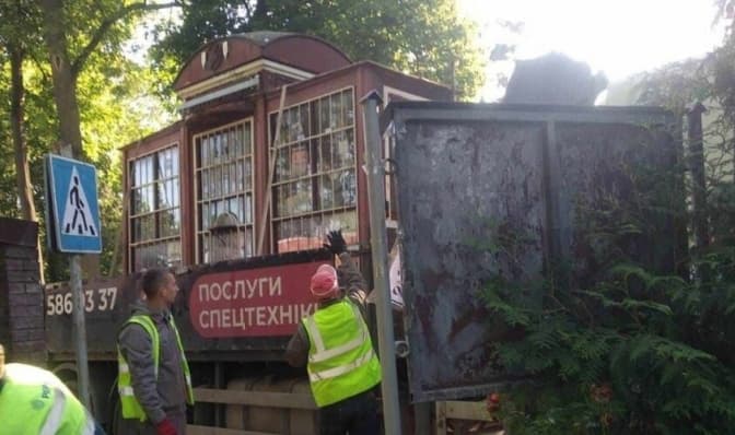 У Львівській громаді демонтували незаконний МАФ