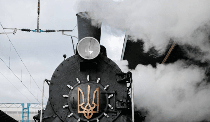 У Києві на Миколая курсуватиме святковий ретро-поїзд «Чарівний Експрес»