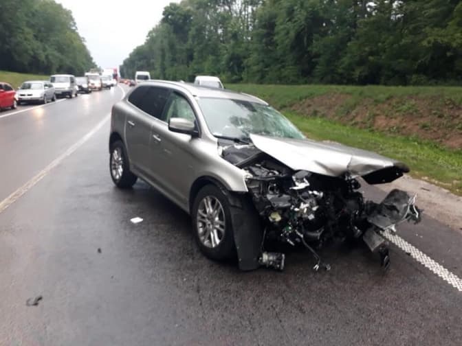 Посол Швейцарії в Україні спричинив ДТП на Львівщині