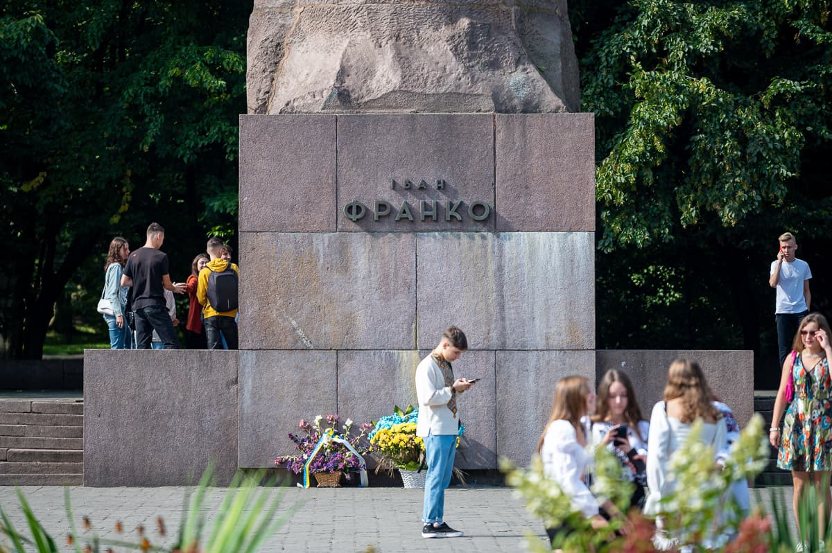 Як пройшло 1 вересня у Львові та чи вплинула серпнева спека на якість повітря. Підсумки доби