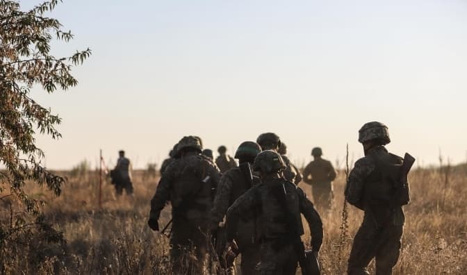 ЗСУ штурмують росіян на двох напрямках. Де тримають оборону