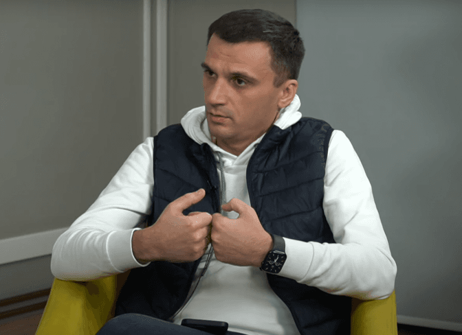 Заступник Козицького прокоментував свої слова про те, що не одягне військову форму