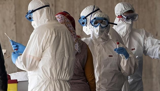 На Львівщині вже 292 хворих на коронавірус медиків