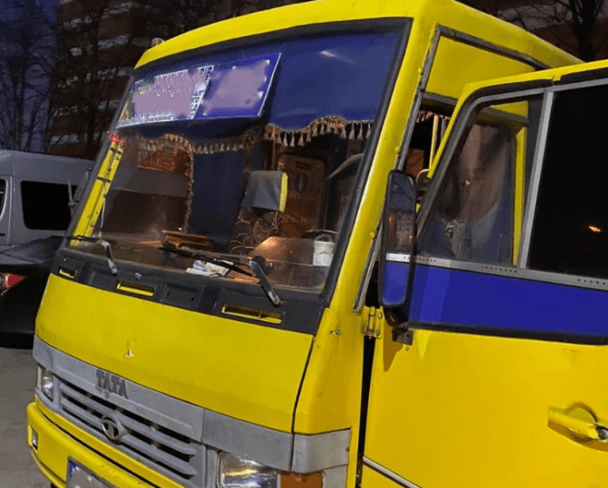 Водій маршрутки у Львівському районі збив жінку і втік