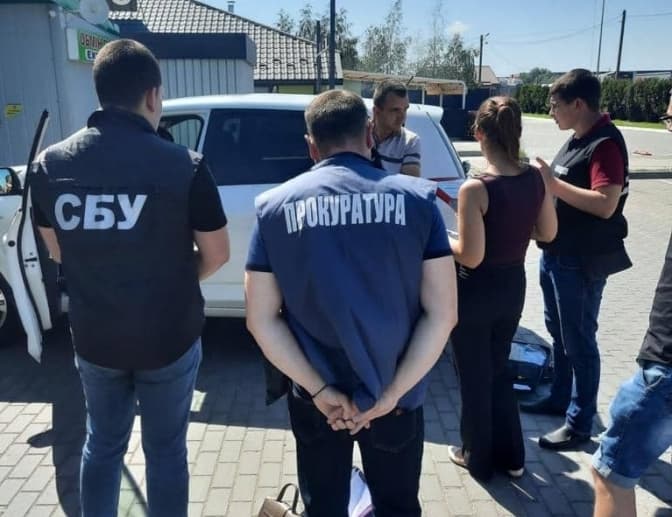 На хабарі затримали голову «земельної» комісії громади біля Львова