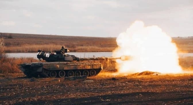 Окупанти втікають на вкрадених велосипедах через контрнаступ ЗСУ, – розвідка