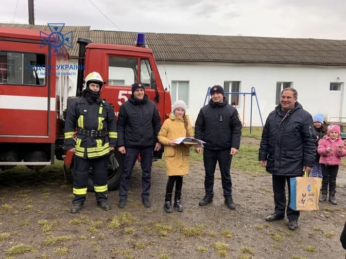 11-річна Софійка з Львівщини врятувала з пожежі свого однокласника